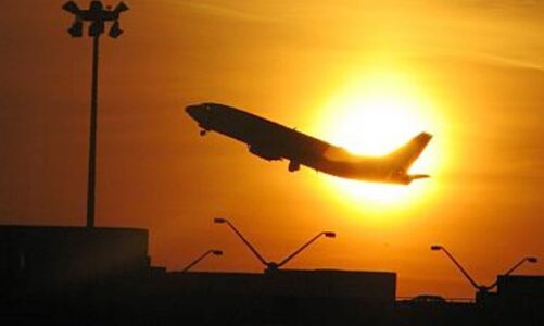 Bokaro Airport: उड़ान सेवा शुरू करने के लिए नागर विमानन सुरक्षा ब्यूरो ने अभी नहीं दिया क्लीरेंस, दिए सुधार सम्बन्धी निर्देश