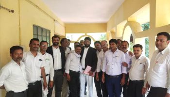 Bokaro: जिला अधिवक्ता संघ के चुनाव में एक-दूसरे को कड़ी टक्कर दे रहे प्रत्याशी, इतने है मैदान में