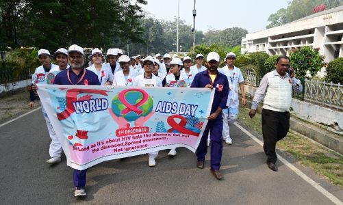 Bokaro: विश्व एड्स दिवस पर बीजीएच में निकाली गयी  जागरूकता रैली
