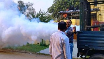 Bokaro Township: मच्छरों का प्रकोप ख़त्म करने जीएम फॉगिंग वाली गाड़ी लेकर निकले, ईडी के आदेश पर ‘मच्छर मारो’ ड्राइव शुरू