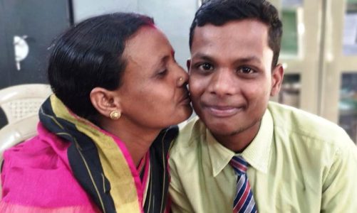 Daily Wage Laborer’s Son, Deepak Bauri, triumphs over adversity to become Bokaro’s topper