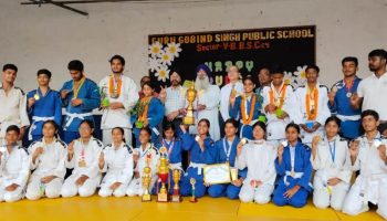 Bokaro के छात्रों ने CBSE National Judo Championship में मारी बाज़ी, 5 पदक जीतकर लौटे