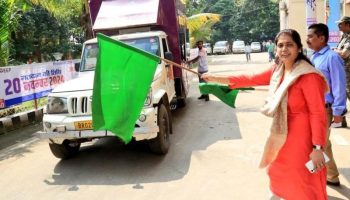 Bokaro की सड़कों पर दौड़ी चुनावी वैन: मतदाताओं को जागरूक करने का मिशन शुरू