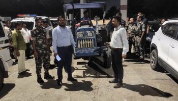 Bokaro: भथुआ और इजरी में नहीं, बालीडीह में चला अवैध बालू खनन के विरुद्ध जांच अभियान