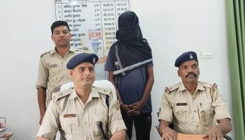 Bokaro: गोदाम से मिनी-ट्रक चोरी, एक दिन में आरोपी गिरफ्तार, ट्रक वापस