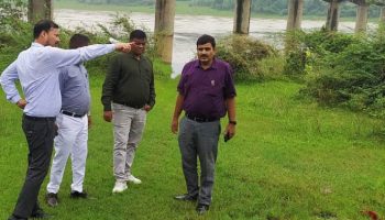 बारिश ने बढ़ाई मुश्किलें ! बोकारो के दामोदर नदी पर बना पुल घोषित किया गया असुरक्षित