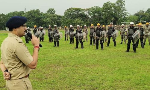 Bokaro में मुहर्रम से पहले पुलिस का पावर शो ! 243 ताजिया जुलूसों पर हाईटेक निगरानी