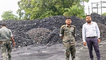 Bokaro: रेलवे जंक्शन के पास मिला कोयले का काला भंडार, 7000 टन जब्त